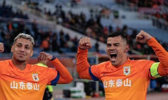 俄罗斯队实力超群，轻取对手晋级(俄罗斯队实力超群,轻取对手晋级的是谁)