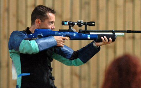 日本选手在射击项目中刷新世界纪录 日本选手在射击项目中刷新世界纪录