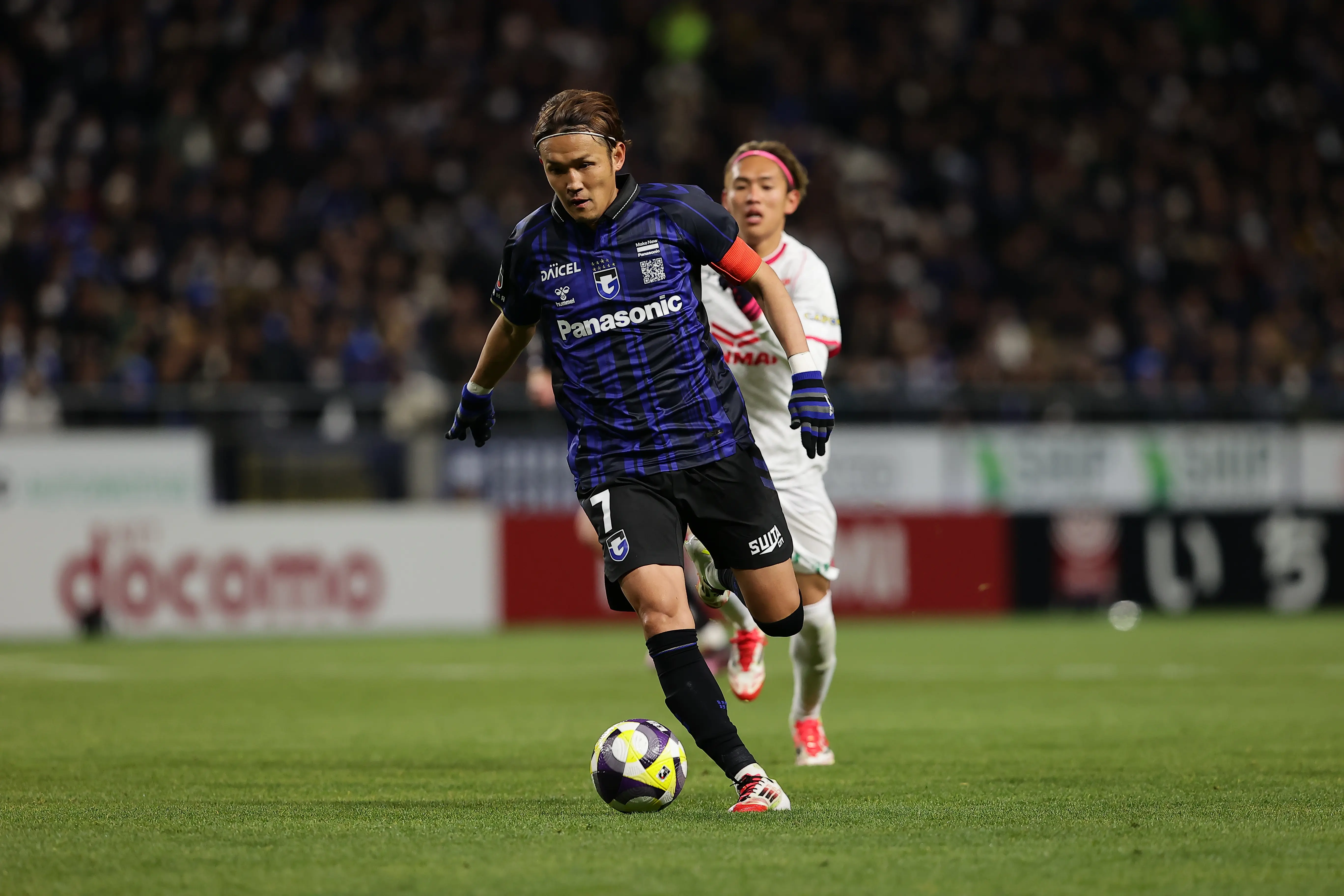 大阪樱花足球俱乐部晋级强,冲刺冠军的简单介绍 大阪樱花足球俱乐部晋级强,冲刺冠军的简单介绍