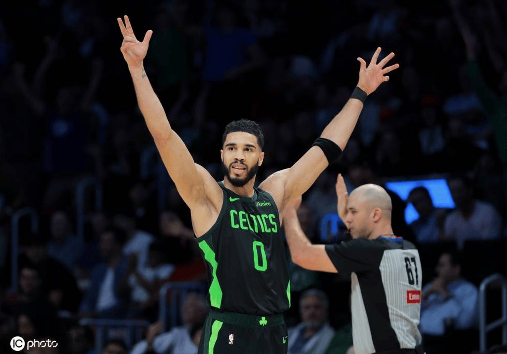 凯尔特人客场告捷,塔图姆奉献全队最高得分的简单介绍 凯尔特人客场告捷,塔图姆奉献全队最高得分的简单介绍