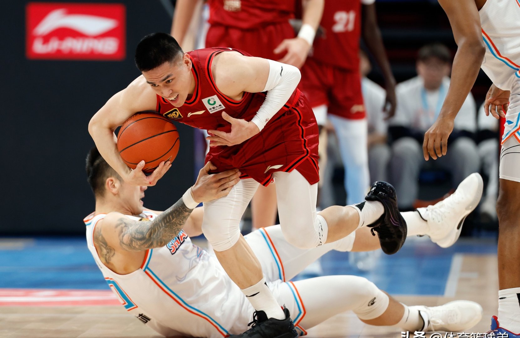 关于热血一战：球员们的激情拼搏的信息