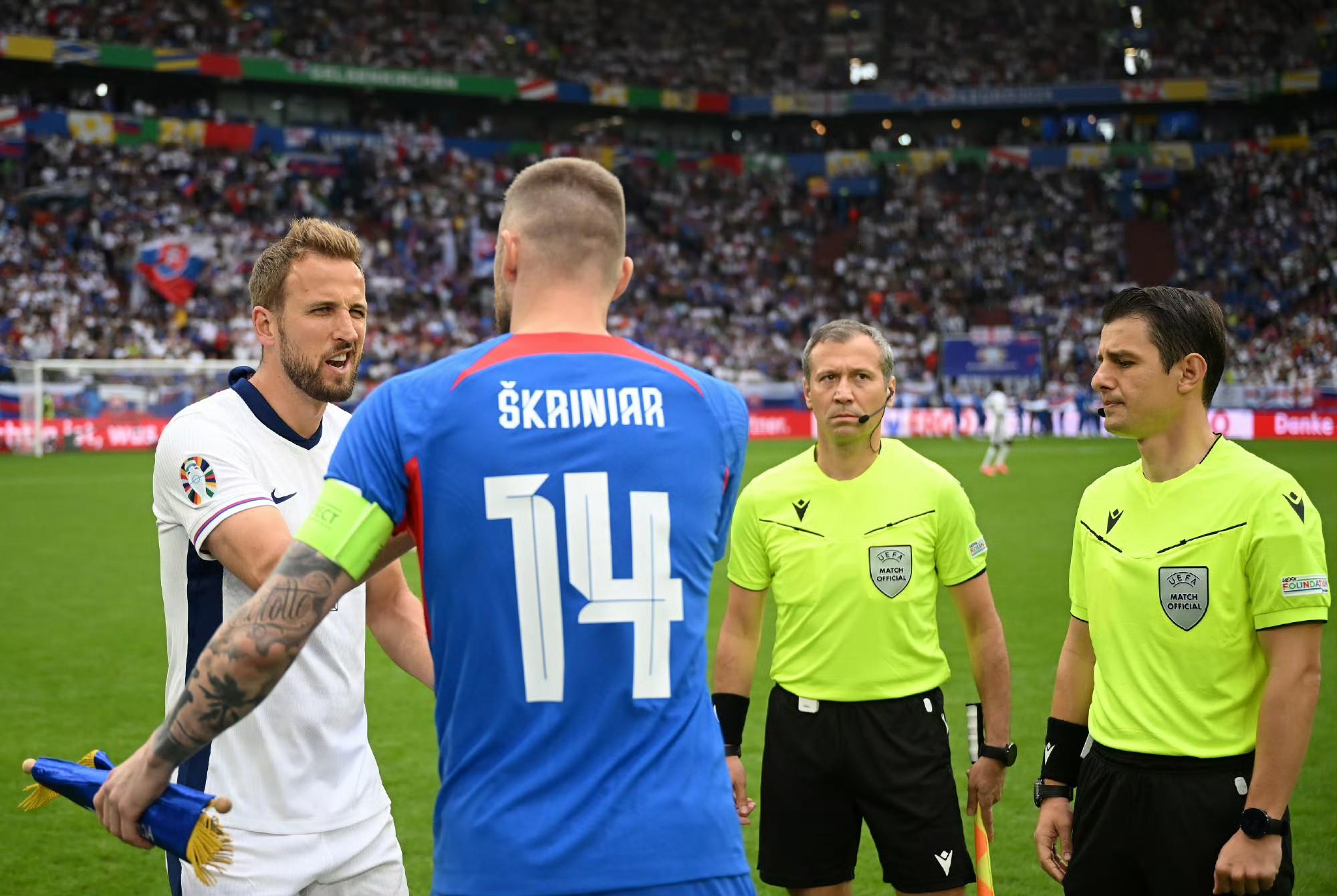 德国队惊险晋级，将参加欧洲杯预选赛决赛